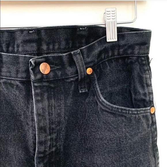 Wrangler Straight Leg Jeans - Picture 4 of 8
